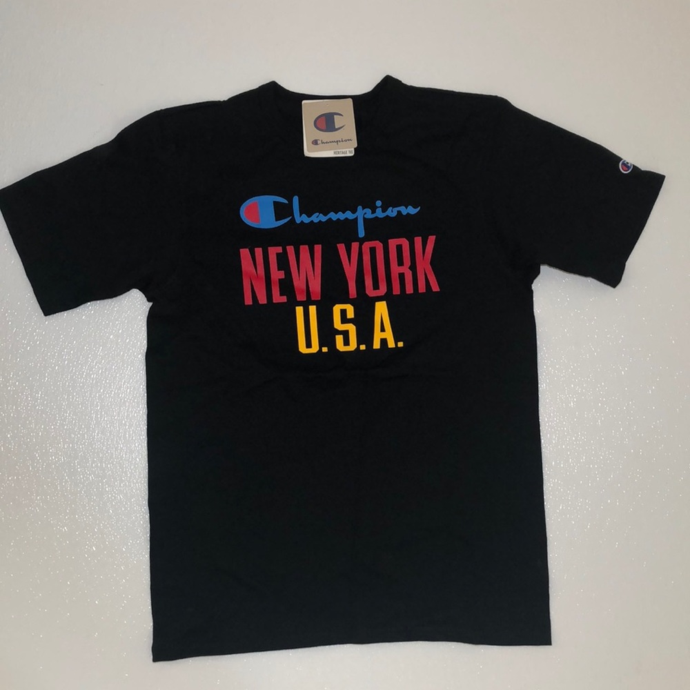 Mens T-shirt Medium “Champion” Black NWT